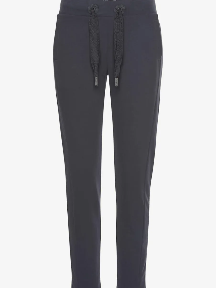 Pantalons molletonnés avec poches latérales et matière douce