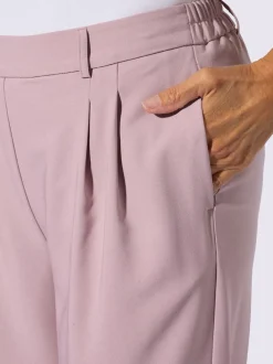 Pantalons à pinces avec ceinture élastique et poches