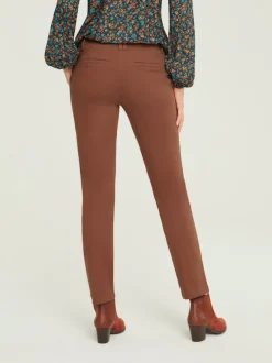 Pantalons skinny avec poches fendues et passants fermés