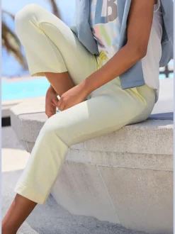 Pantalon sweat 7/8 avec ceinture élastique et poches confortables