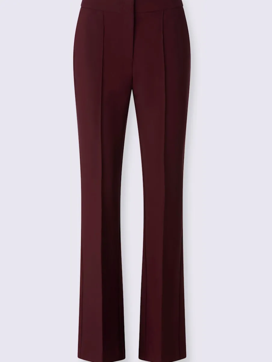Pantalon tailleur avec nervures et poches latérales
