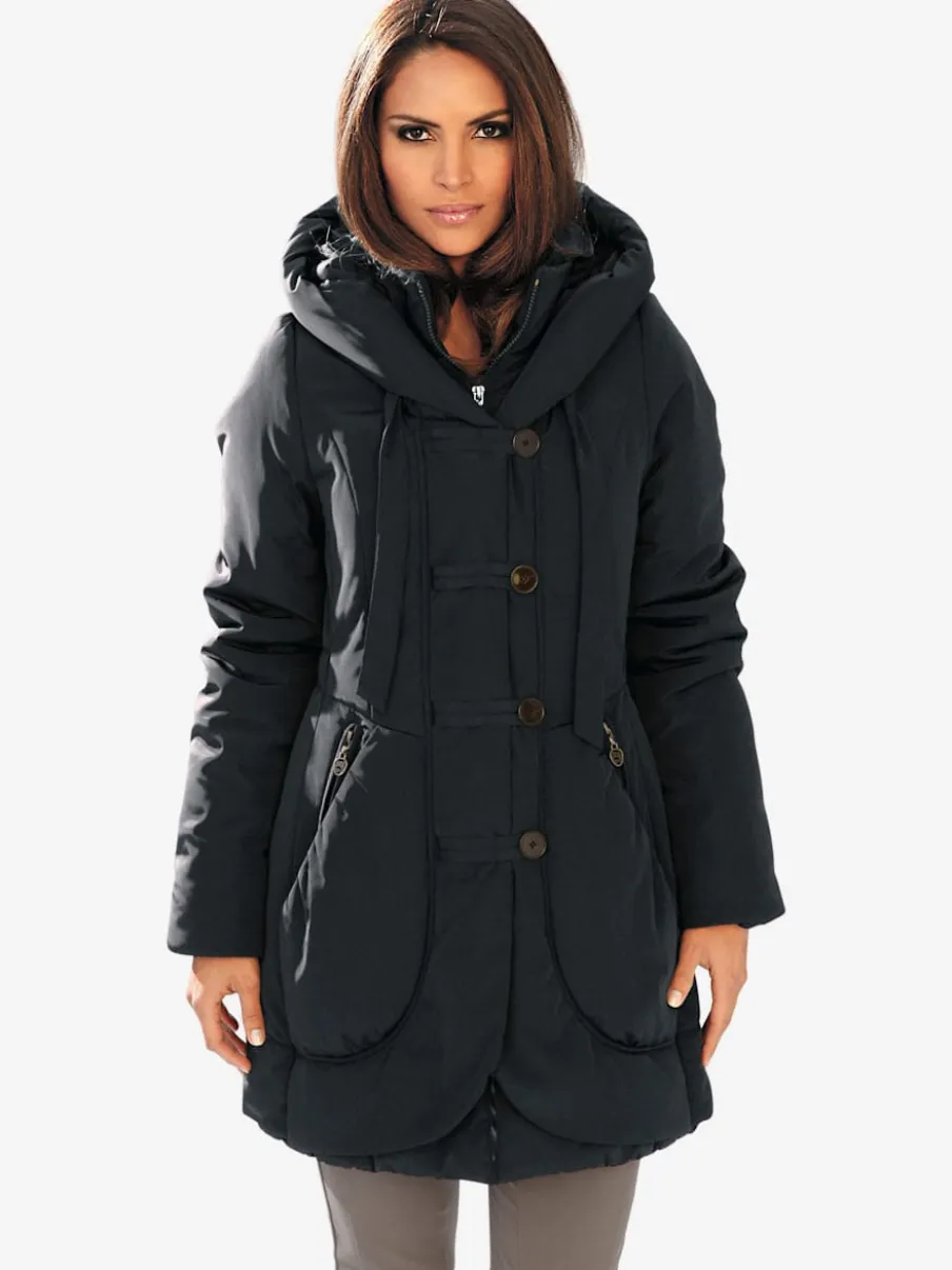 Parka d'extérieur avec col capuche et finition soignée