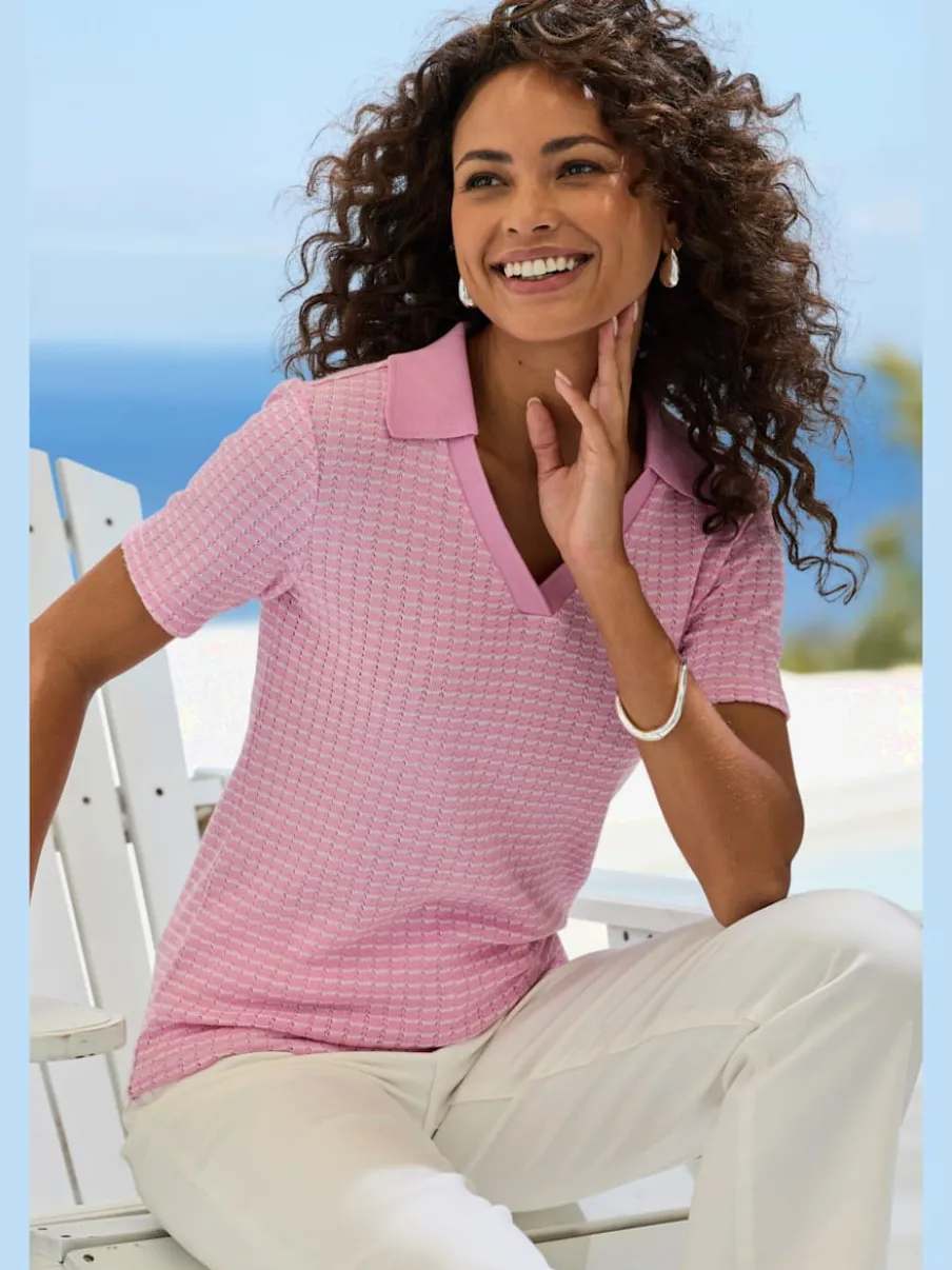Polo en tricot à col V et manches courtes avec joli motif bicolore