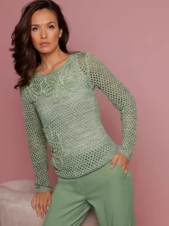 Pull ajouré avec col rond et manches longues brodé