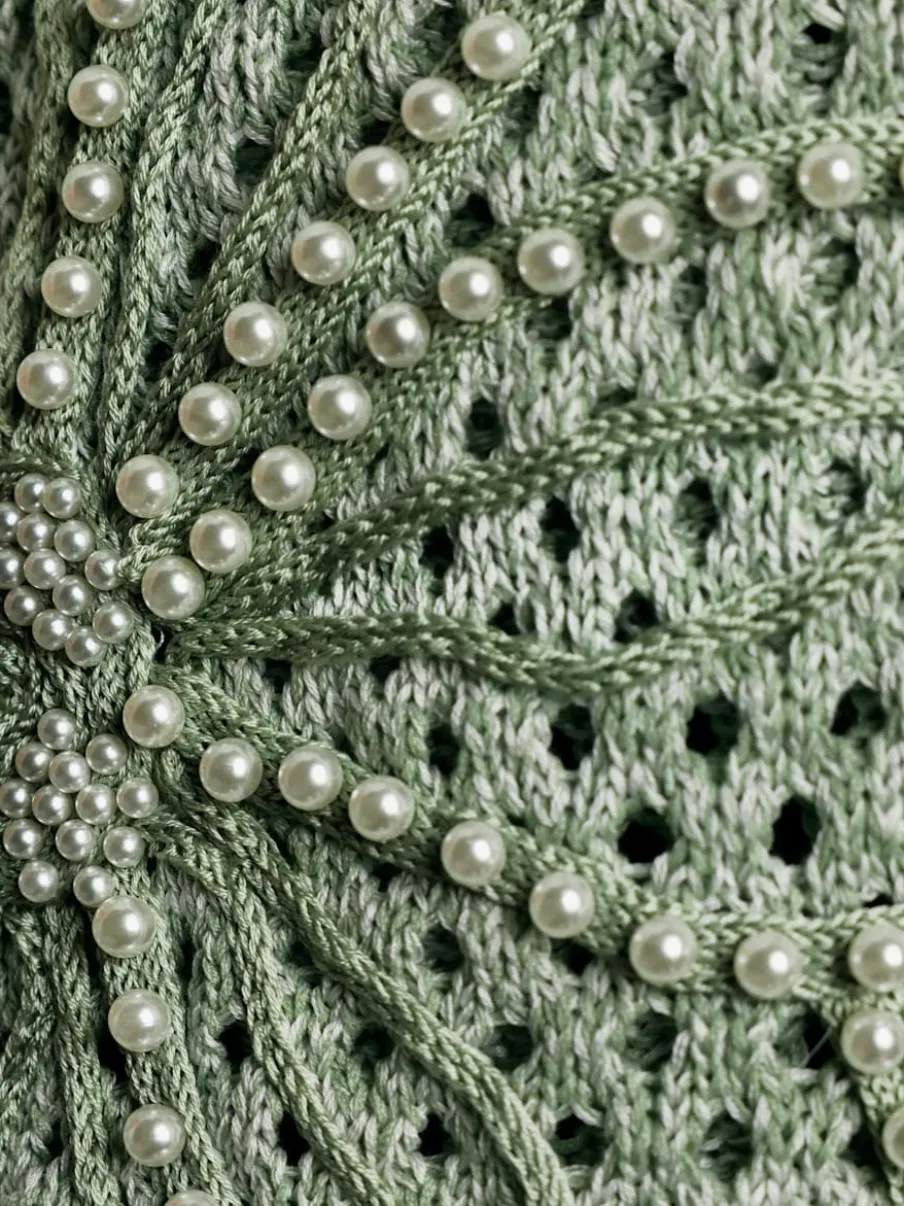 Pull ajouré avec col rond et manches longues brodé