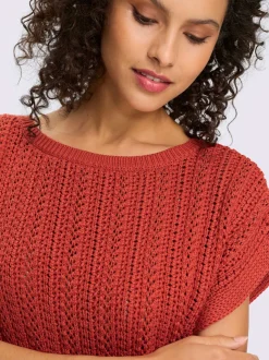 Pull ajouré coupe courte avec encolure en U et manches courtes