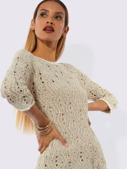 Pull ajouré à encolure en U et manches 3/4 avec motif géométrique