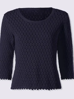 Pull ajouré léger à manches trois quart avec bords ondulés