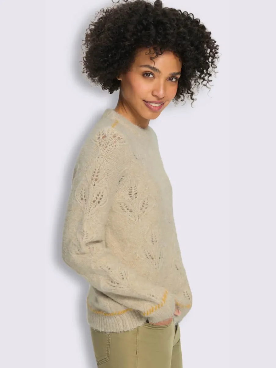Pull ajouré motif ajouré élégant