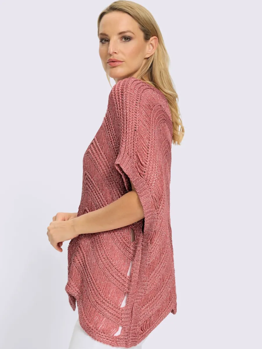 Pull ample au motif tricoté encolure U manches courtes