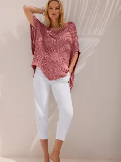 Pull ample au motif tricoté encolure U manches courtes