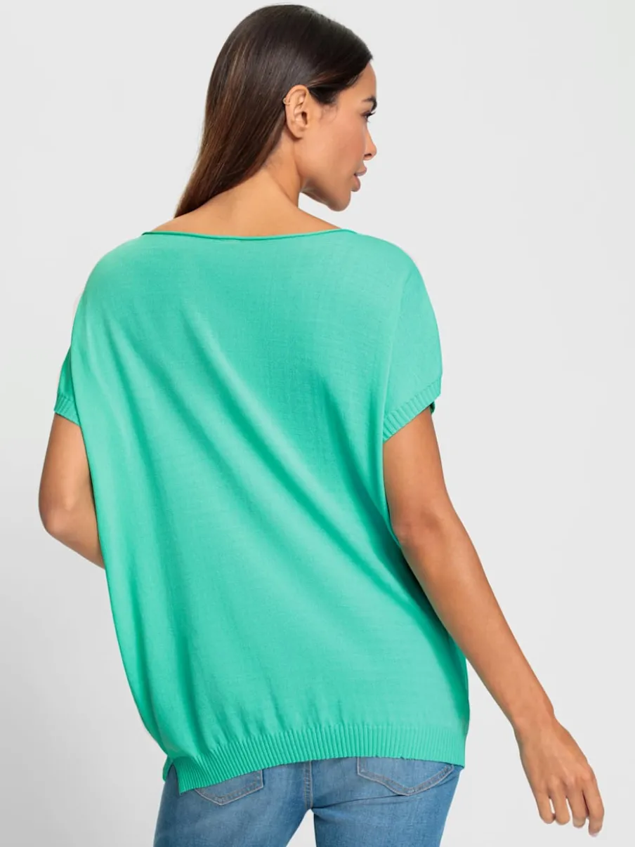 Pull ample à col en U et manches courtes