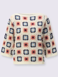 Pull au motif crochet avec col U et manches 3/4 larges