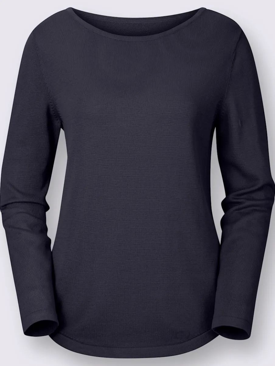 Pull basique avec col en U et manches longues