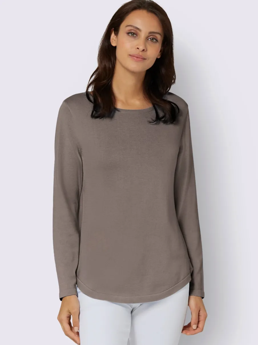 Pull basique avec col en U et manches longues