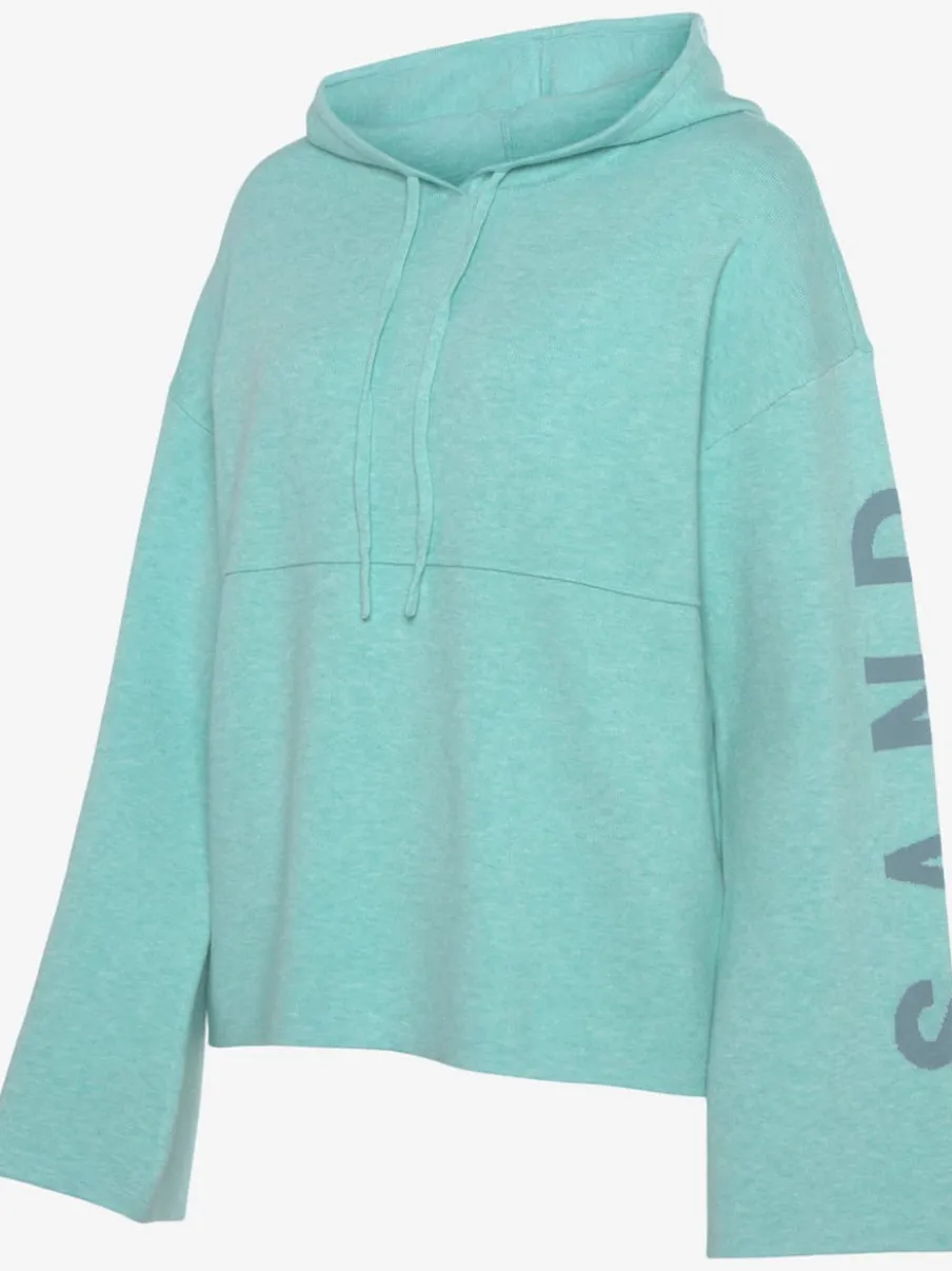 Pull à capuche doux avec logo pour touristes modernes