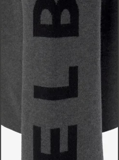 Pull à capuche doux avec logo pour touristes modernes