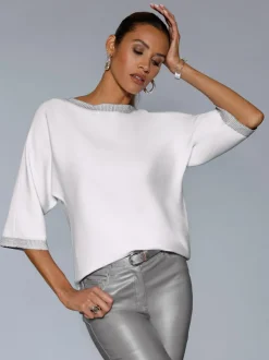 Pull chauve-souris à encolure en U et manches 3/4 avec motif tricoté horizontal