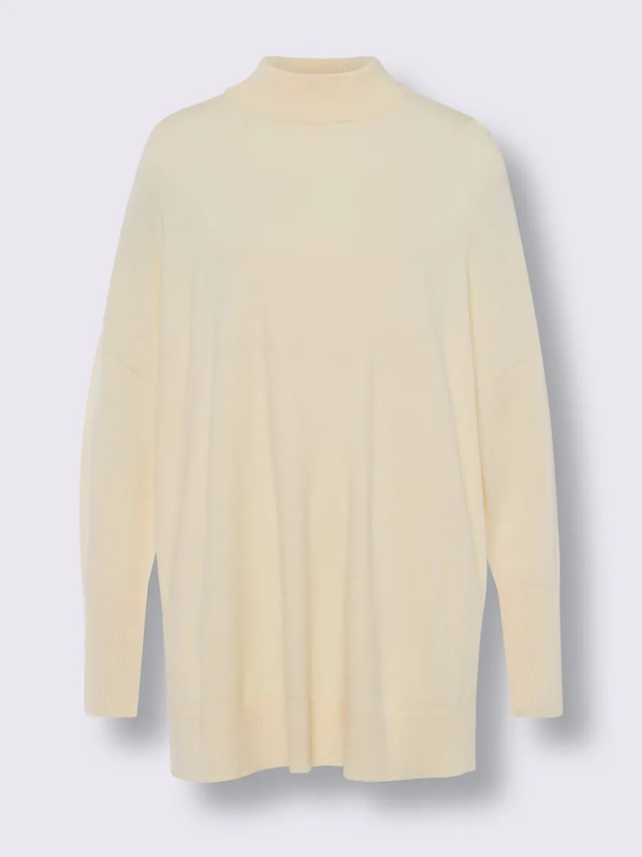 Pull à col montant avec boutons décoratifs au dos
