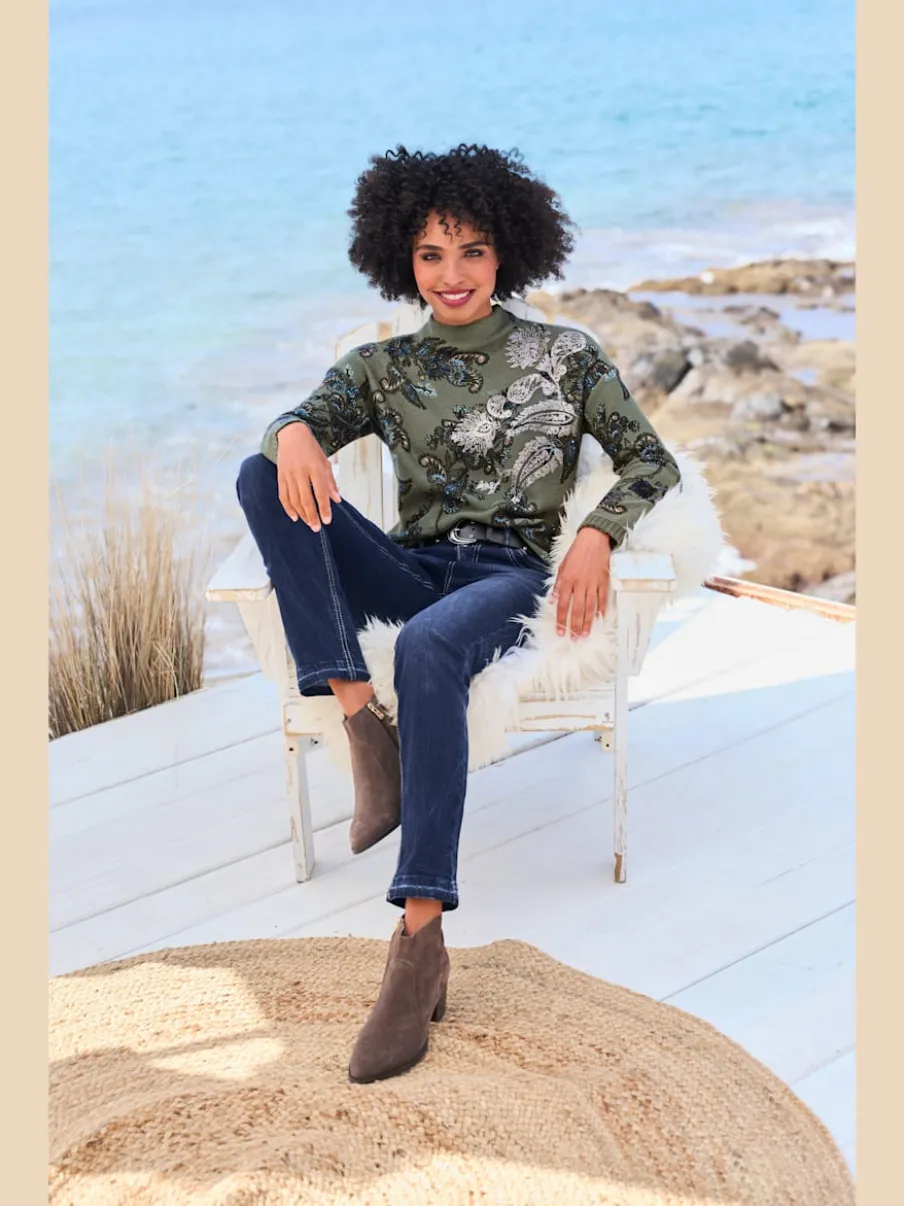 Pull à col montant motifs floraux et manches longues
