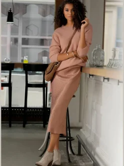 Pull à col rond avec mancherons en tricot doux et moelleux