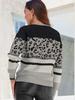 Pull col rond à motifs léopard avec bords-côtes doux et coupe décontractée