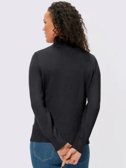 Pull col roulé à emmanchures diminuées finitions côtelées