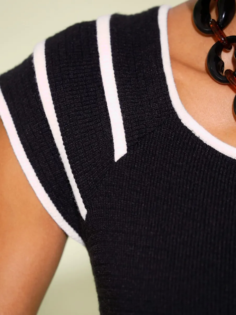 Pull à encolure carrée en tricot fin doux mélange
