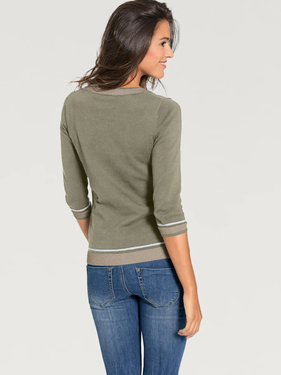 Pull à encolure ronde avec manches 3/4 en tricot doux et brillant