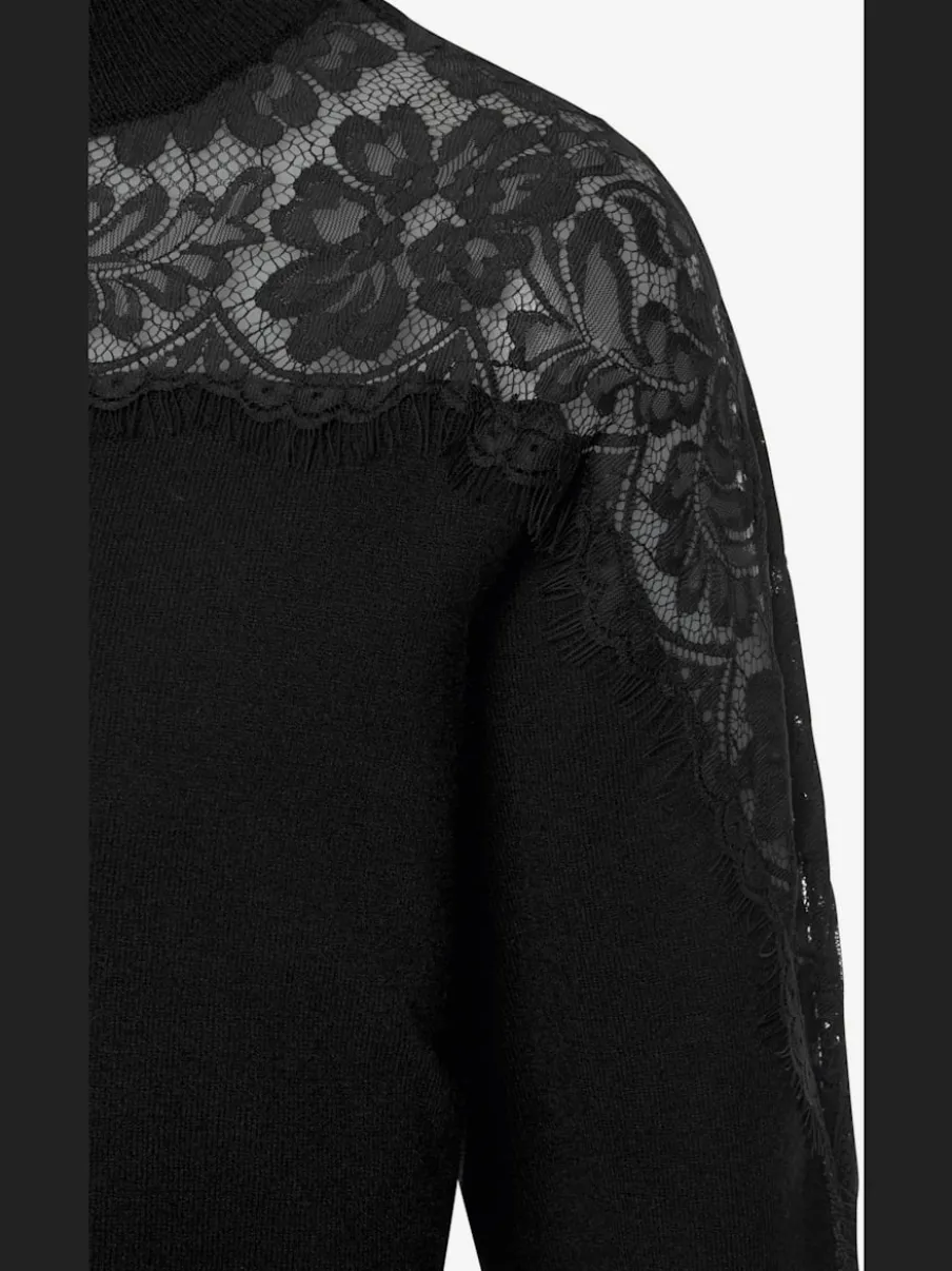 Pull en tricot avec empiècements en dentelle et col rond