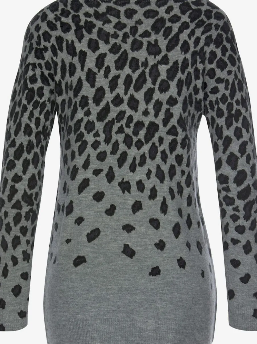 Pull en tricot à col large en U avec motif léopard