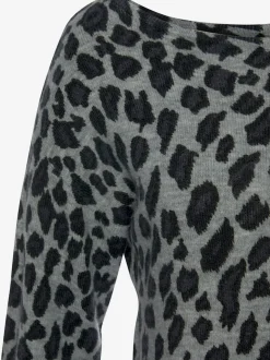 Pull en tricot à col large en U avec motif léopard