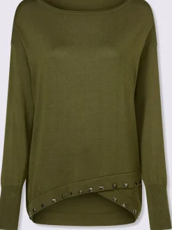 Pull en tricot à col rond asymétrique et rivets décoratifs