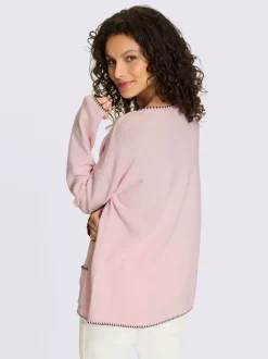 Pull en tricot doux à encolure en V et poches