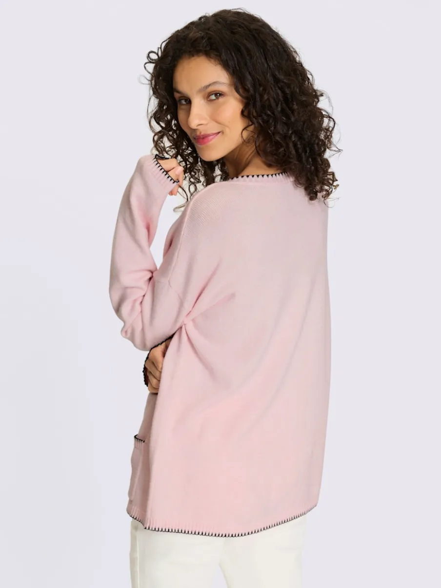 Pull en tricot doux à encolure en V et poches