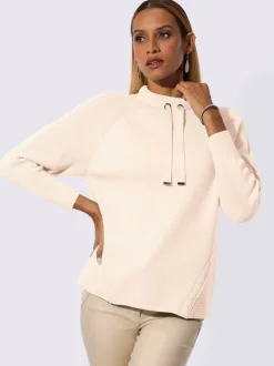 Pull en tricot fin avec col montant et manches raglan