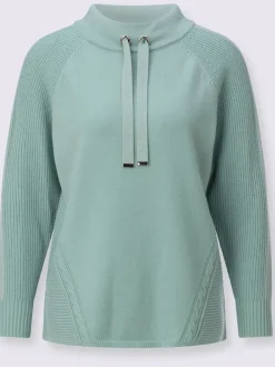 Pull en tricot fin avec col montant et manches raglan