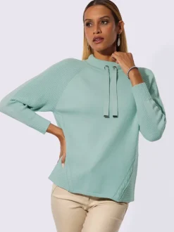 Pull en tricot fin avec col montant et manches raglan