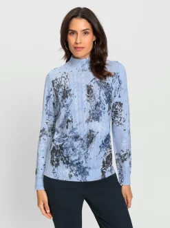 Pull en tricot fin à col montant et motif torsadé