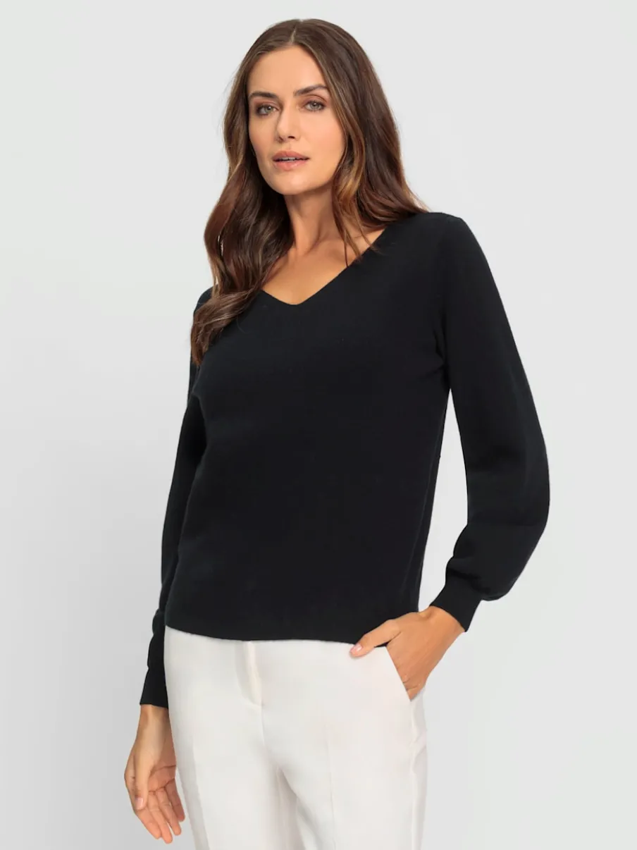 Pull en tricot fin encolure en V au dos