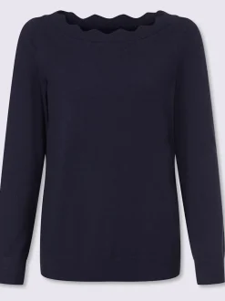 Pull en tricot fin encolure en u féminine