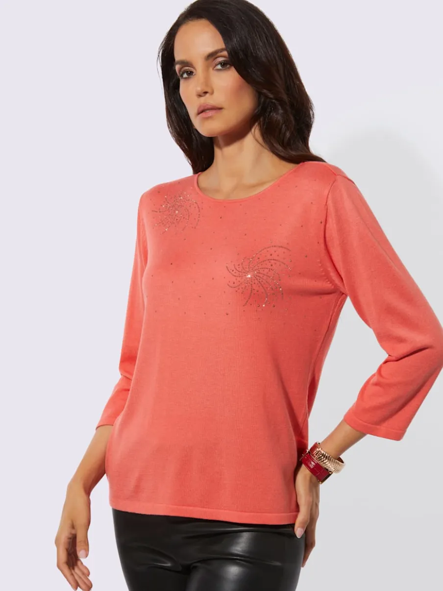 Pull en tricot fin à encolure ronde et manches 3/4 avec applications brillantes