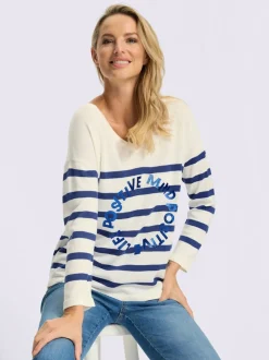 Pull en tricot fin à rayures avec col en V et manches 3/4