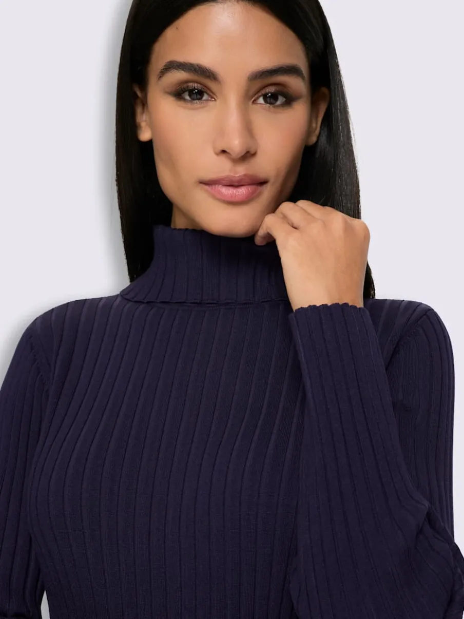 Pull en tricot fin tricot côtelé moderne