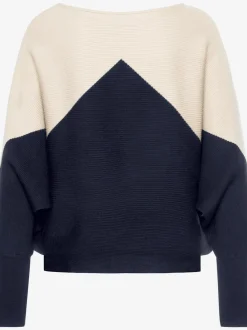 Pull en tricot large à encolure bateau avec bord-côte aux manches
