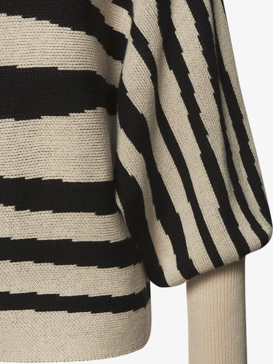 Pull en tricot large à encolure en U avec manches longues à rayures