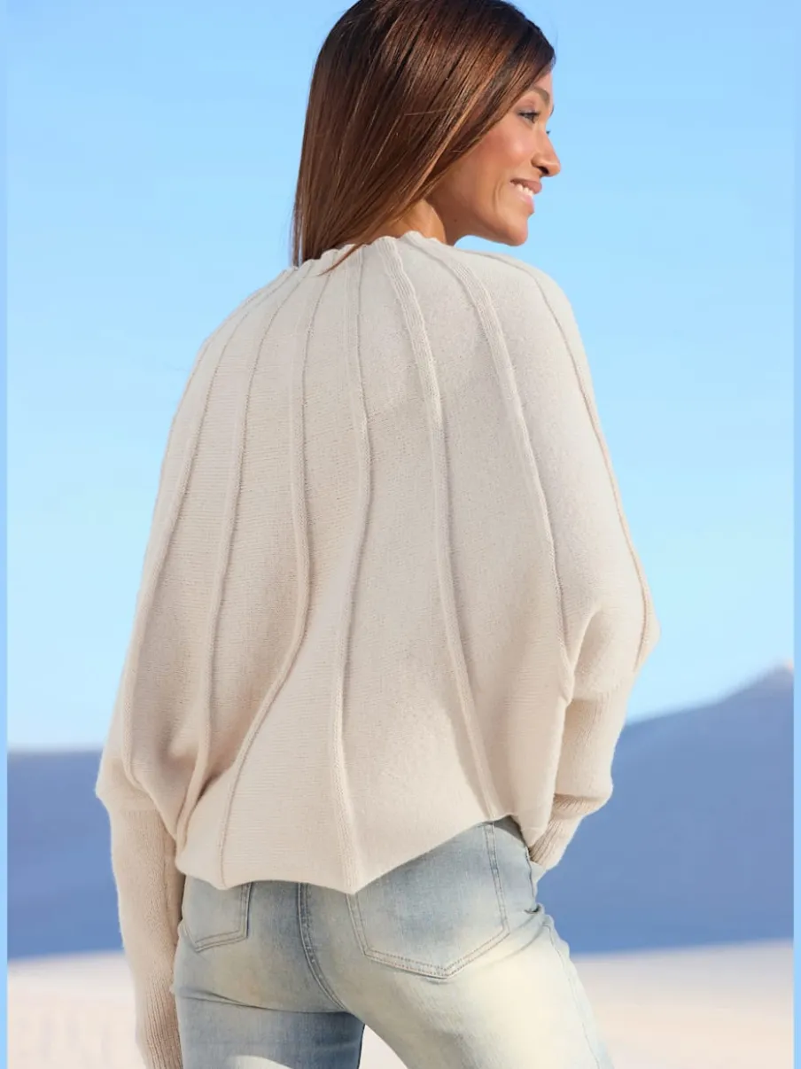 Pull en tricot à manches chauve-souris motifs tricotés doux