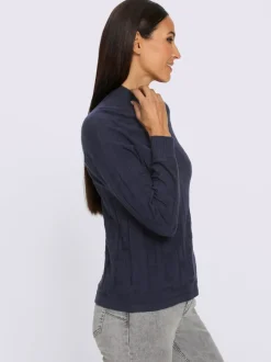 Pull jacquard motif tricoté col montant manches longues