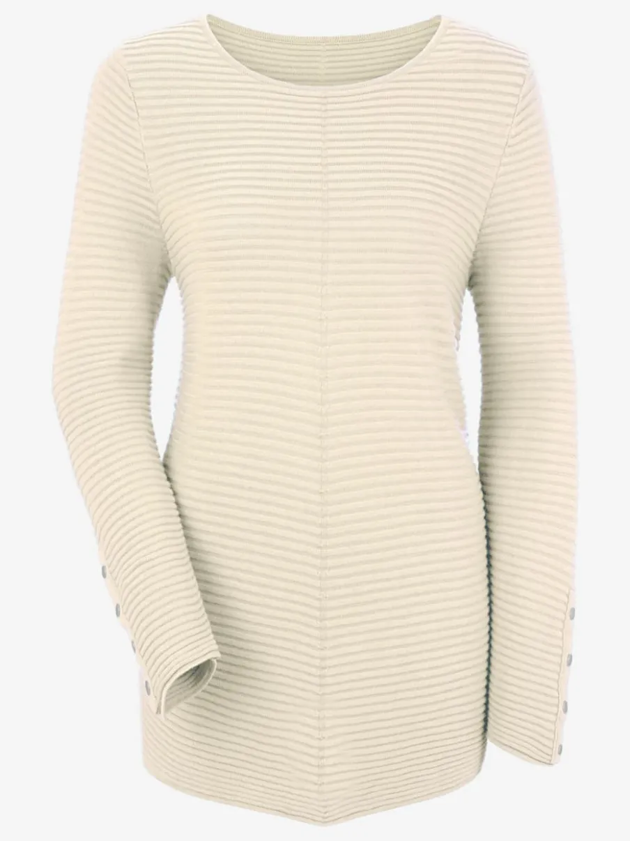 Pull long col rond à motifs côtelés et boutons décoratifs