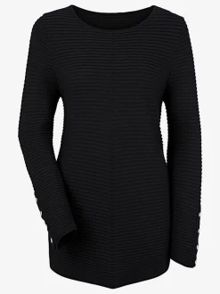 Pull long col rond à motifs côtelés et boutons décoratifs